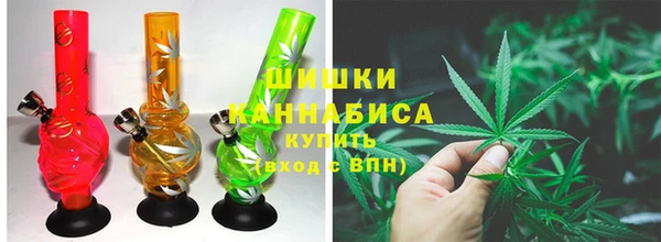 героин Алзамай